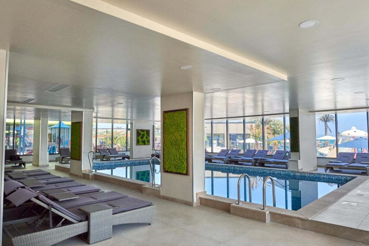 Fancy Apartment In Spa N Pool Beach Resort ママイア エクステリア 写真