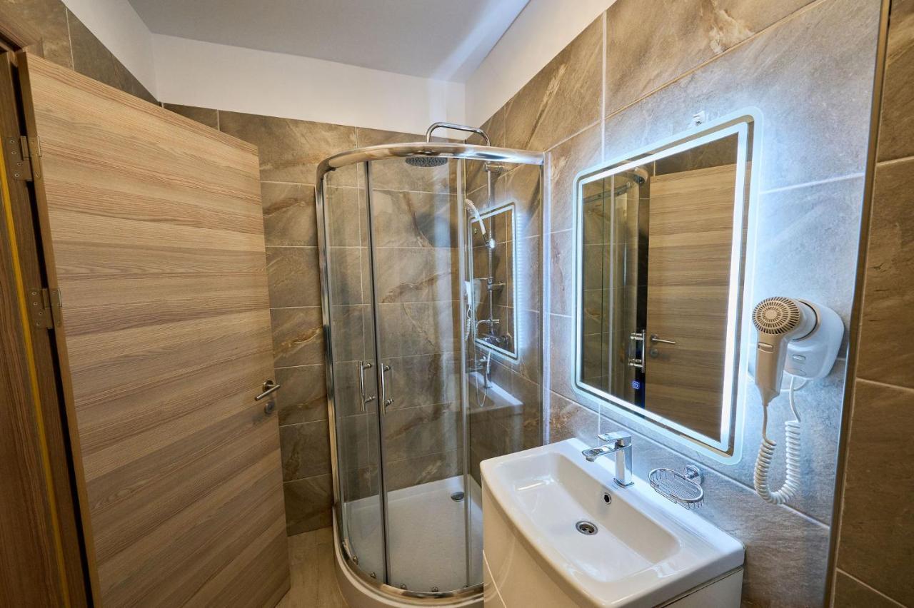 Fancy Apartment In Spa N Pool Beach Resort ママイア エクステリア 写真
