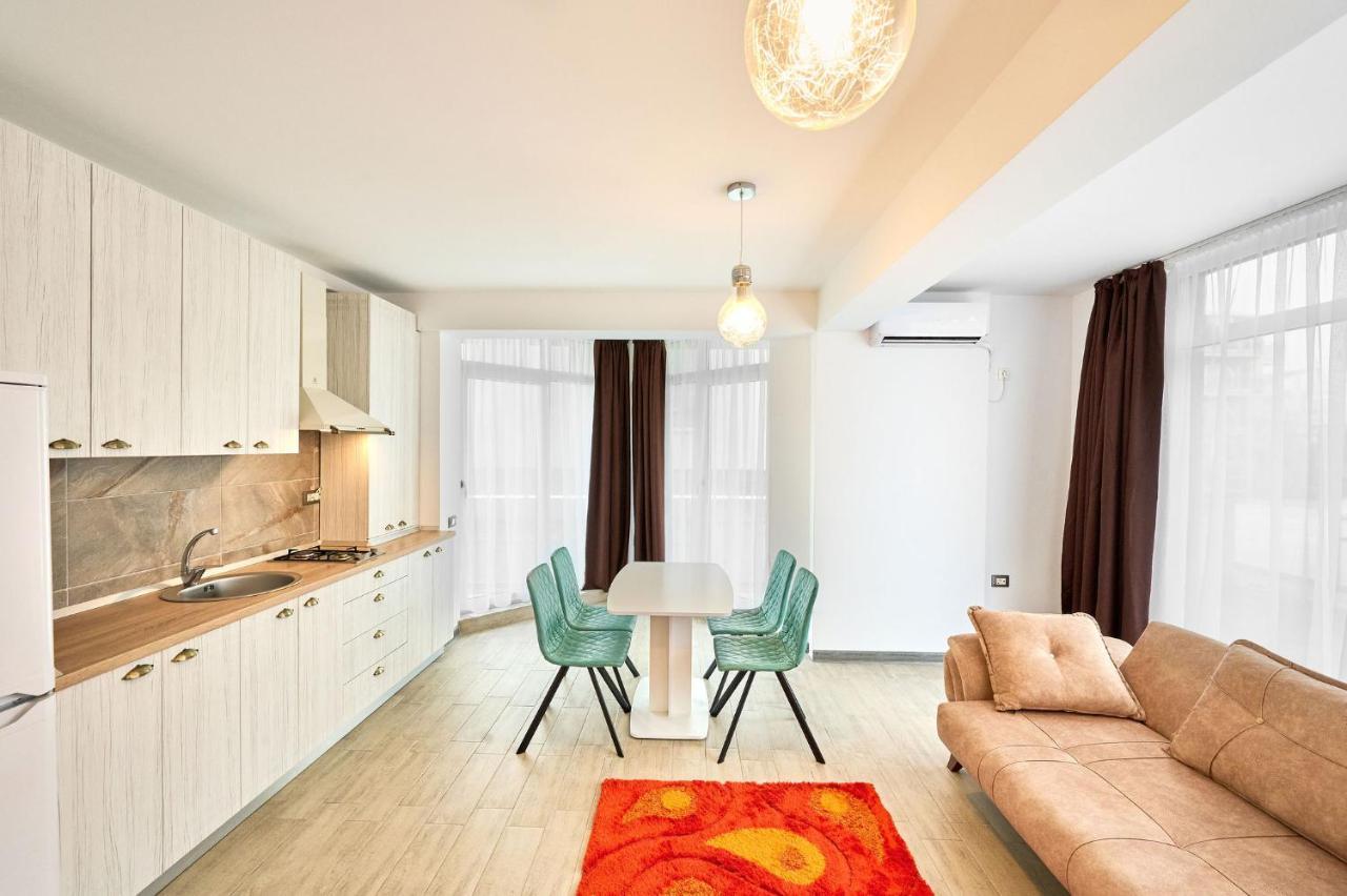 Fancy Apartment In Spa N Pool Beach Resort ママイア エクステリア 写真